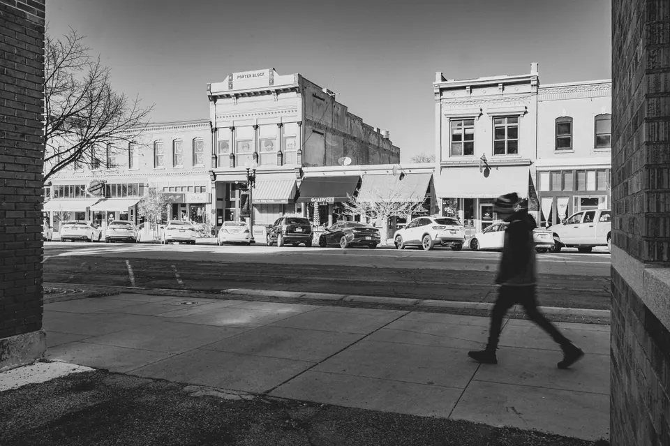 Elkhorn — towing service